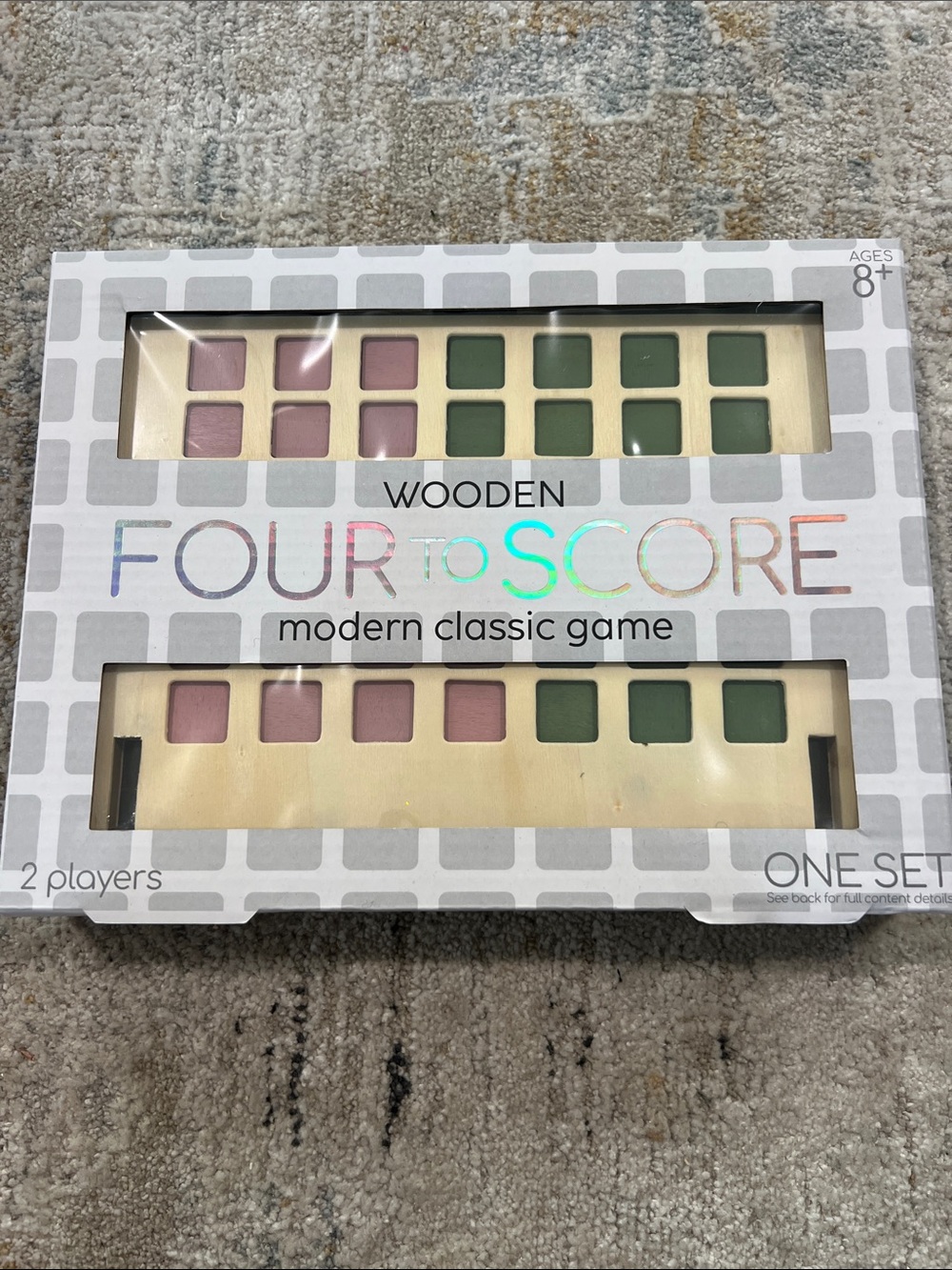 Sealed new Wooden Four to Score Game - Pink and Green z92